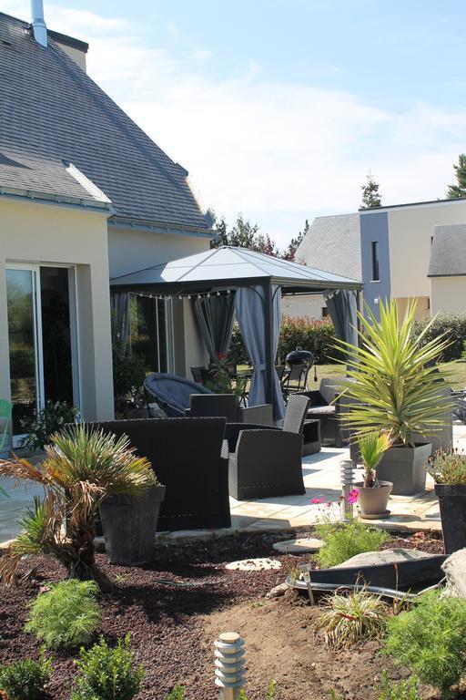 Le Champ De La Ferme Bed & Breakfast Saint-Gervais en-Belin Luaran gambar